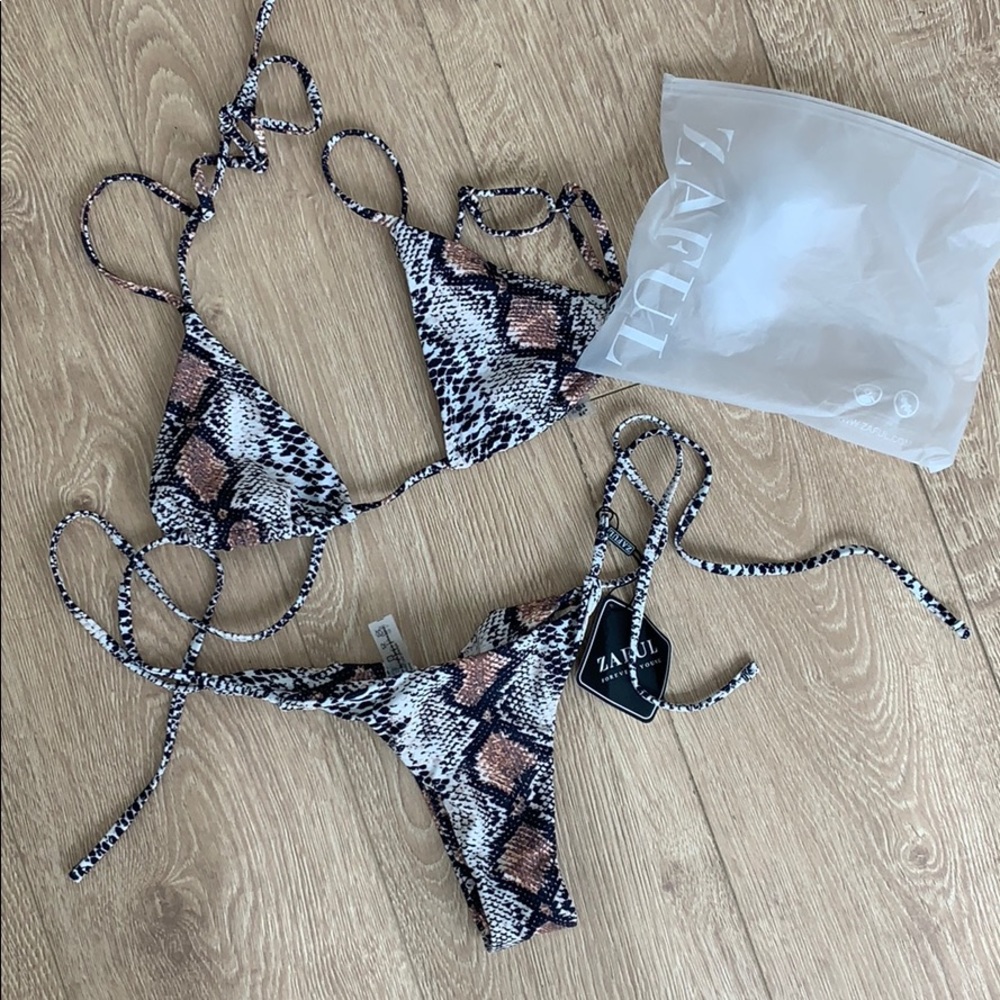 Zaful snakeskin print string bikini NWT